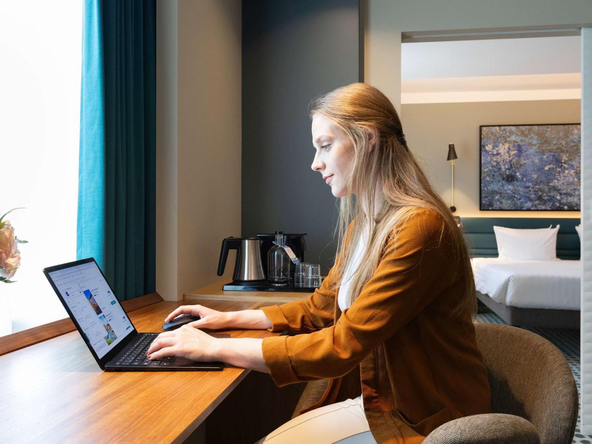 Novotel Luxembourg Kirchberg Luaran gambar