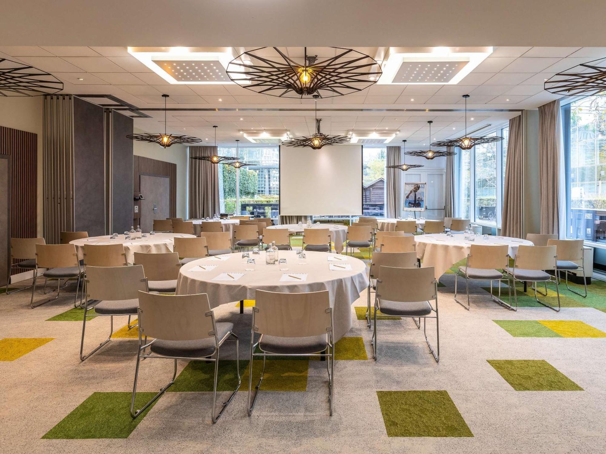 Novotel Luxembourg Kirchberg Luaran gambar
